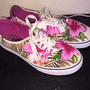 Hawaiian Pattern Vans